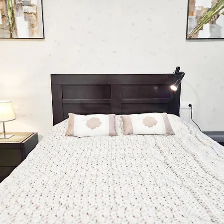 Pass The Keys Spacious 4-bed With Jacuzzi Bbq Holiday home Marbella