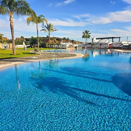 Pass The Keys Spacious 4-Bed Home With Bbq Marbella
