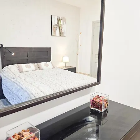 Holiday home Pass The Keys Spacious 4-Bed Home With Bbq *