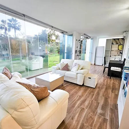 Pass The Keys Spacious 4-bed With Jacuzzi Bbq Holiday home Marbella