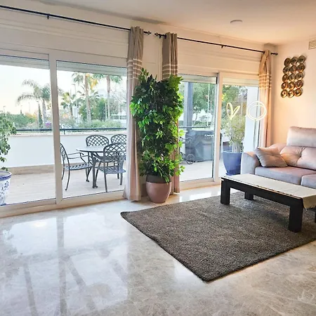 Pass The Keys Spacious 4-Bed Home With Bbq Marbella
